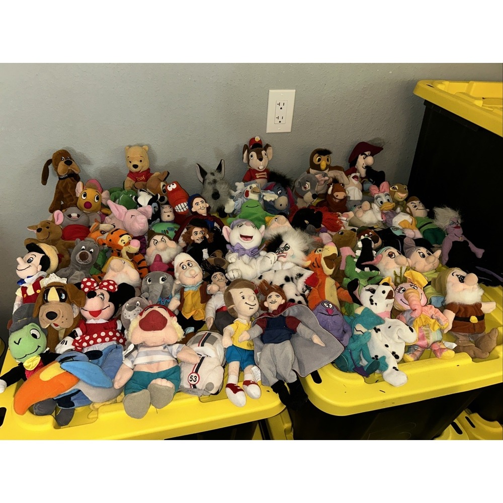 The Disney Store Vintage Mini Bean Bag Plush Lot of‎ 67pcs
